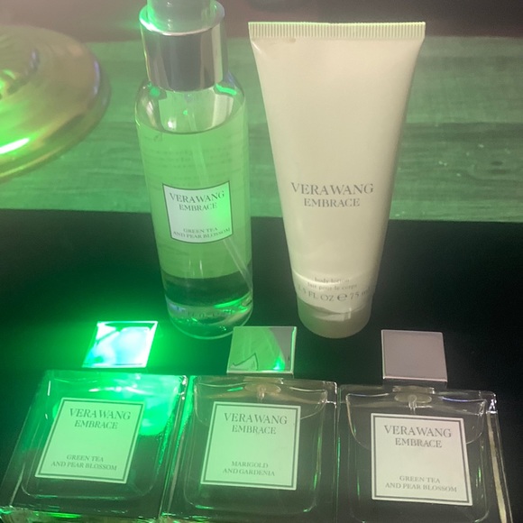 Vera Wang Other - Women’s Vera Wang Embrace Perfume Collection